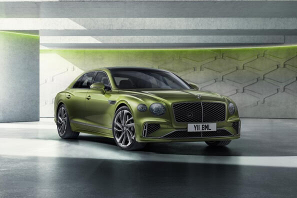 Recenzja luksusowej limuzyny Bentley Flying Spur 2025