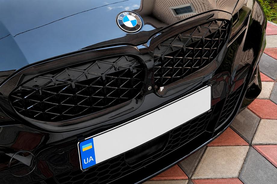 BMW 3 Series G20/G21 2018- Nerki Diamond Black (2018-2022, czarna ramka) Image
