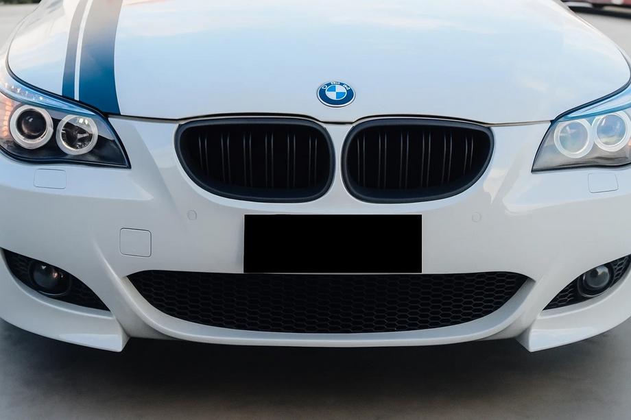 BMW 5 Series E60/E61 2003-2010 Nerki M-Look (czarny mat) Image