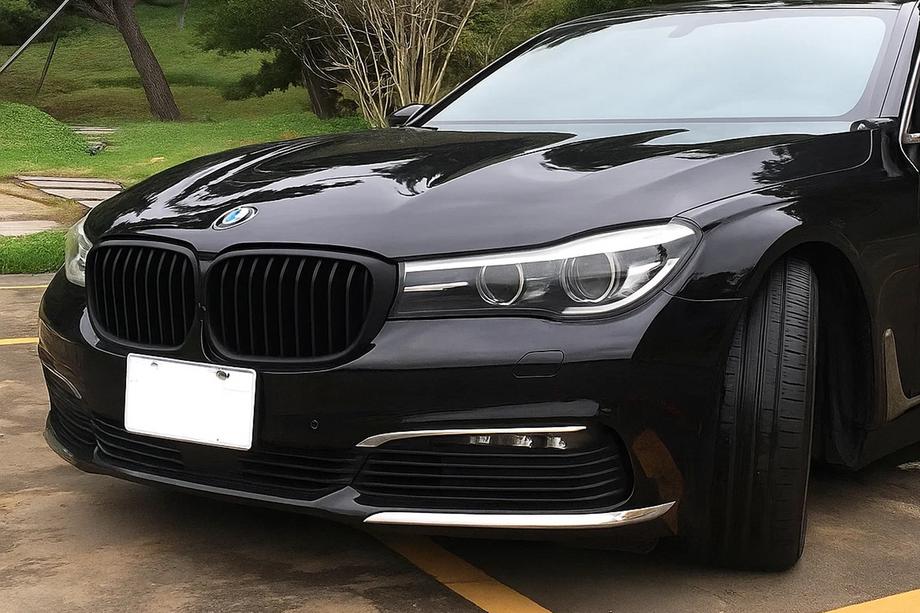 BMW 7 Series G11/G12 2015-2022 Nerki 1 Listwa (2016-2019, Czarny Mat) Image