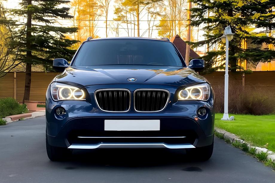 BMW X1 E84 2009-2015 Nerki M-Look (Czarny Połysk z Chromowaną Ramką) Image