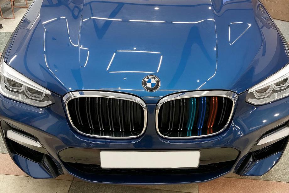 BMW X4 G02 2018- Nerki M-Look (2018-2021, M-Color z chromowaną ramką) Image