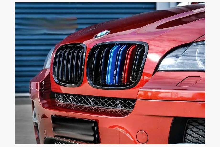 BMW X5 E70 2007-2013 Nerki M-Look (M-Color) Image