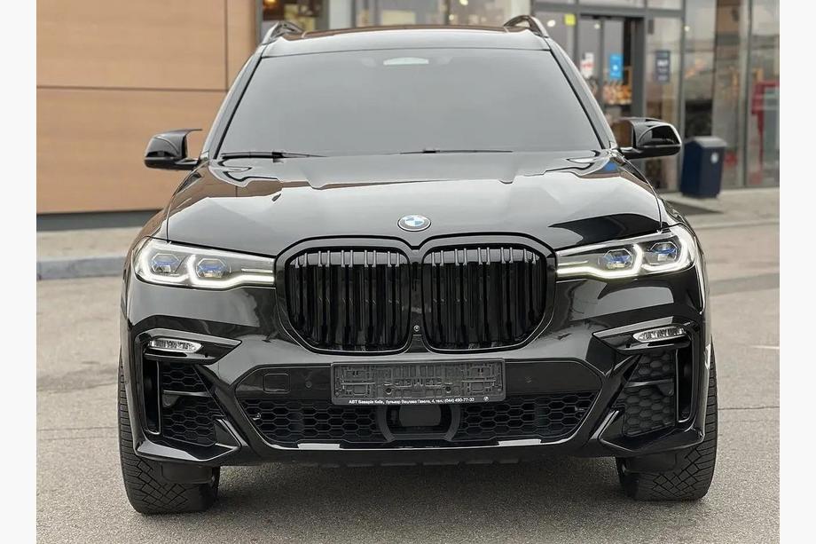 BMW X7 G07 2019- Nerki M-Look (2019-2022, Czarny Połysk) Image