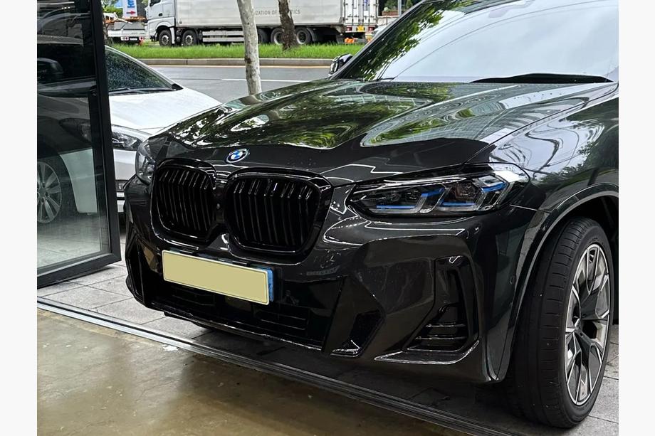 BMW X3 G01 2018- Nerki M-Look (do G08i, czarny połysk) Image