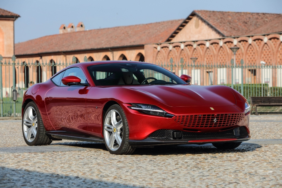 Recenzja sportowego coupe Ferrari Roma