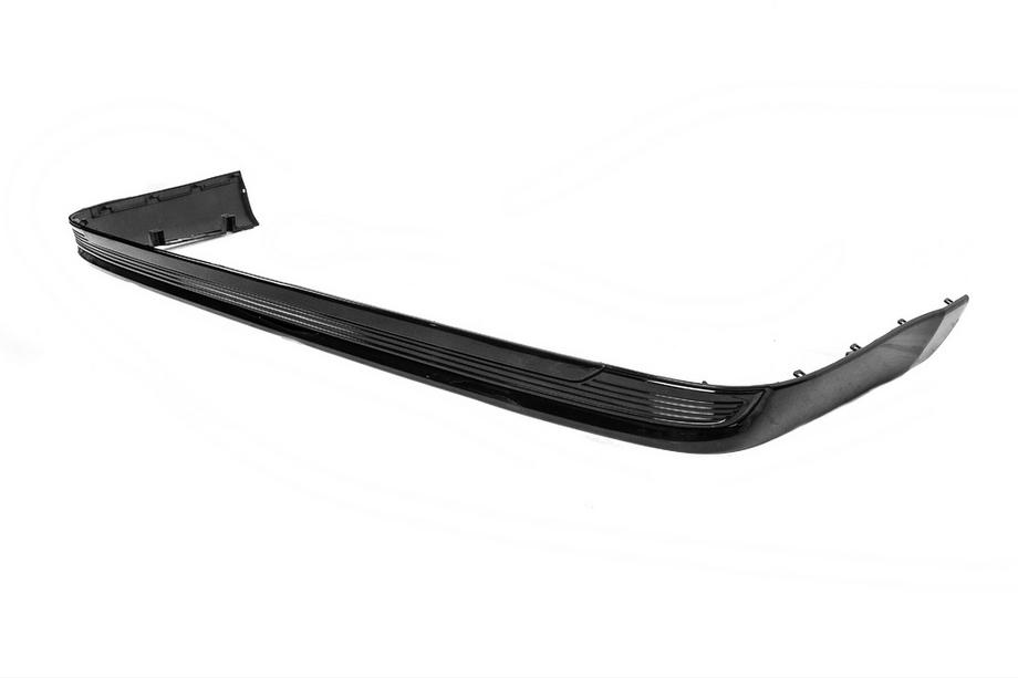 Toyota Land Cruiser 200 2007-2021 Tylny dyfuzor bez chromu 2016-2021 (Executive 2019/2021) Biały Zdjęcia 3