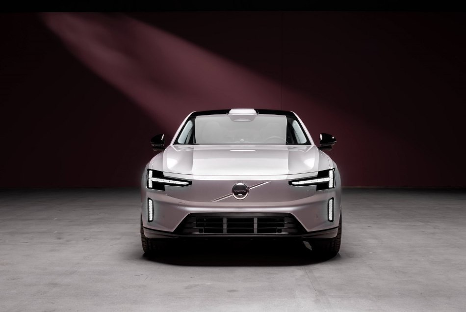Recenzja Volvo ES90: specyfikacje, zasięg, wygląd zewnętrzny i wnętrze