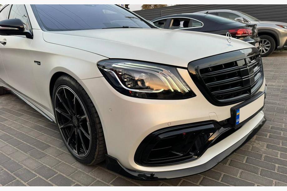 Mercedes S-class W222 2013-2022 Przedni splitter BRB (2018+) Image