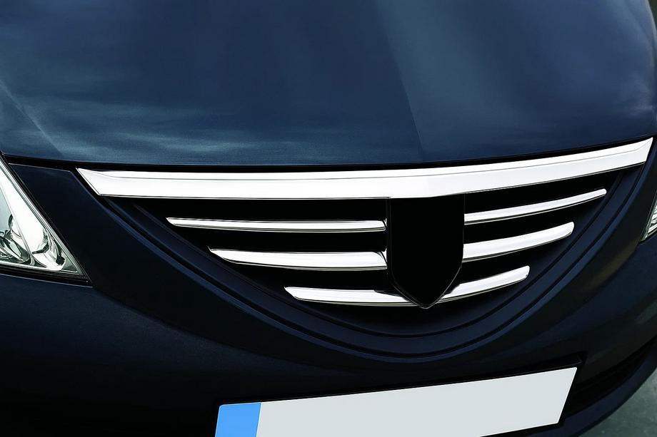 Dacia Logan I 2008-2012 Nakładki na Grill ze Stali Nierdzewnej OmsaLine - Włoska Stal Nierdzewna Image