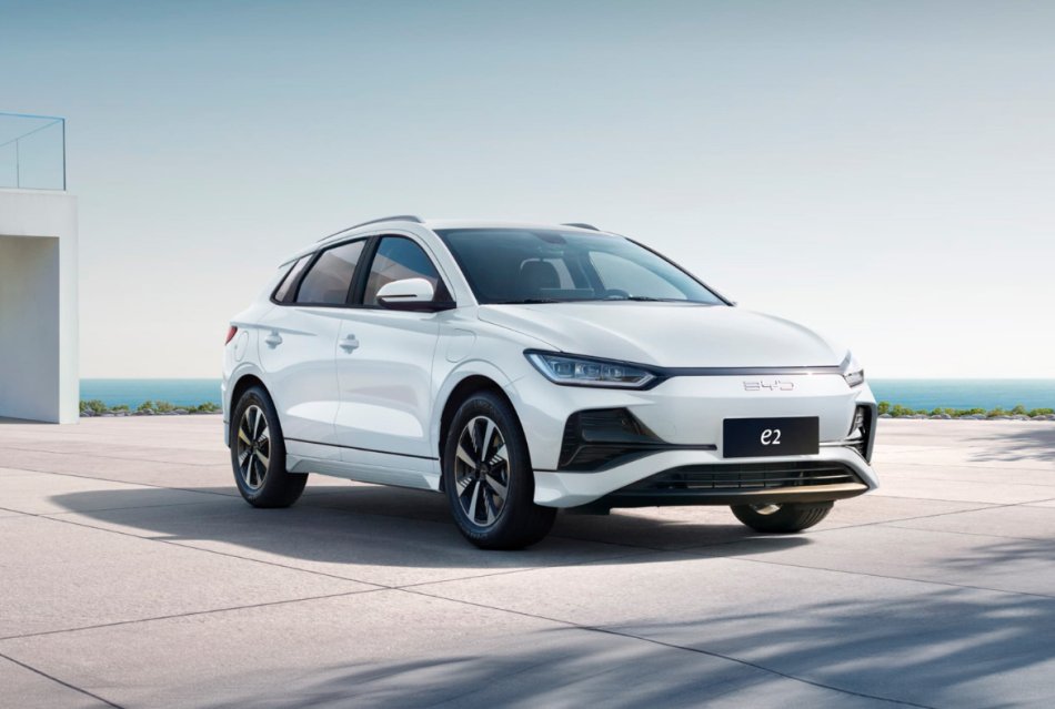 Recenzja elektrycznego hatchbacka BYD e2