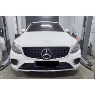 Przedni Grill GT Panamericana Czarny (2015-2019) zdjęcia 3