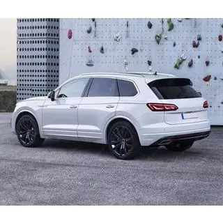 Kompletny body kit R-Line Volkswagen Touareg 2018- zdjęcia 2