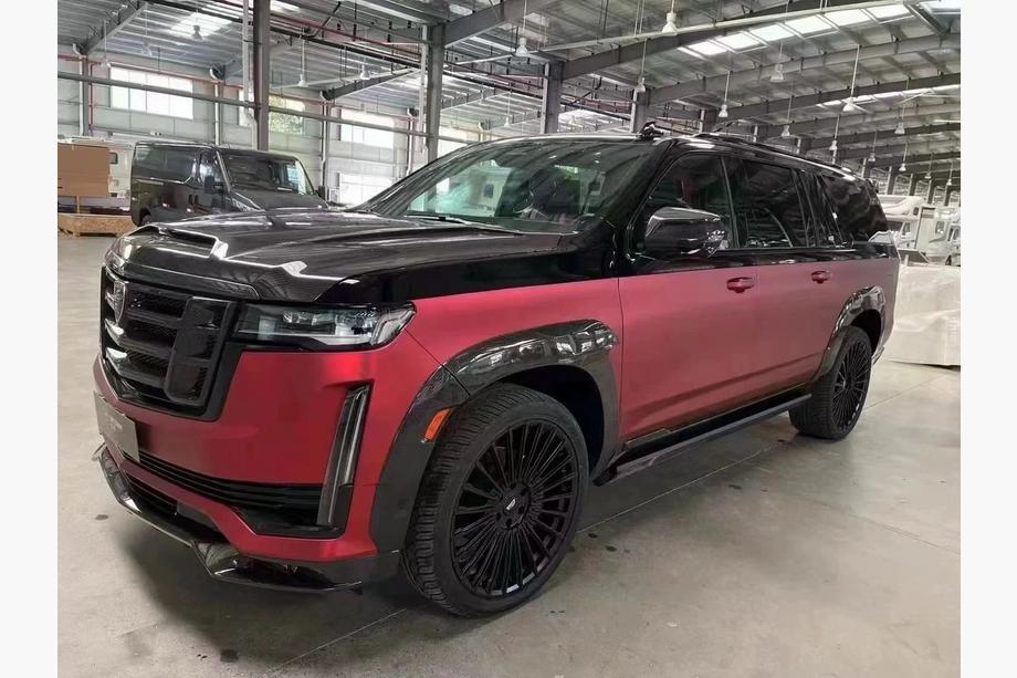 Cadillac Escalade 2020- Zestaw body kit LRT Carbon Image