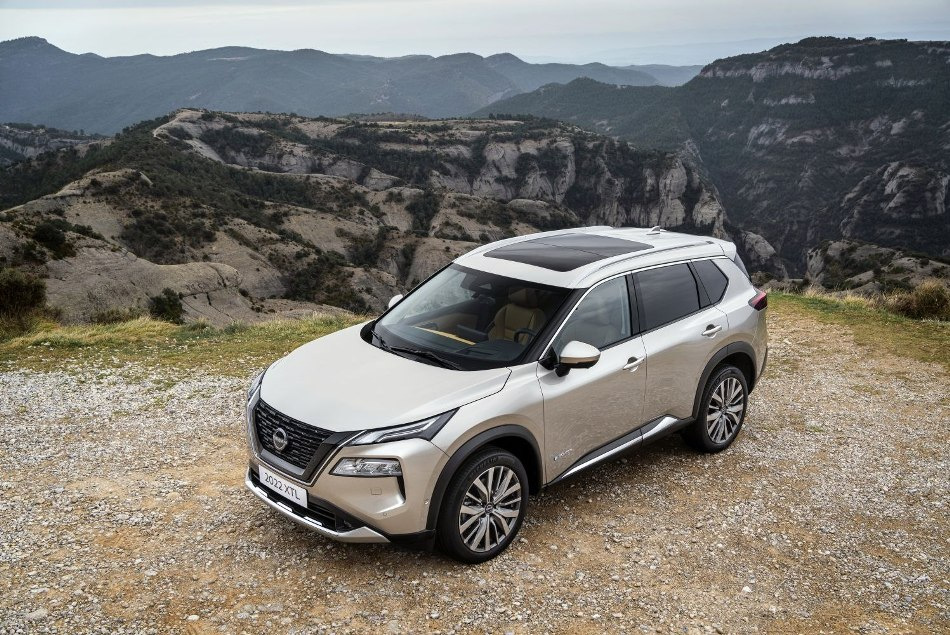Nissan X-Trail e-Power (T33): recenzja hybrydowego crossovera