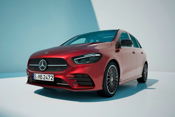 Mercedes-Benz Klasa B (W247): Zaktualizowany kompaktowy van klasy premium