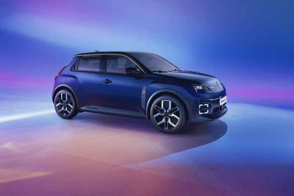 Renault 5 E-Tech 2024: Odrodzenie legendy w elektrycznym stylu