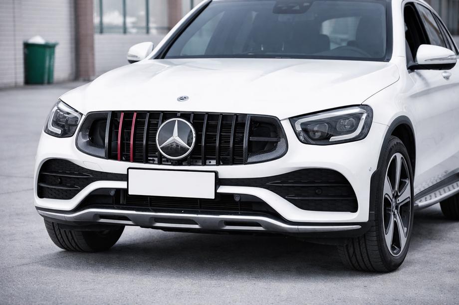 Mercedes GLC X253 2015-2022 Przedni grill Rocket (do GLC 43 AMG/GLC 63 AMG/AMG-Line 2019-2022) Zdjęcia 1