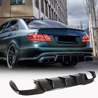 Dyfuzor Tylnego Zderzaka V1 do E63 AMG 2013-2016 Carbon zdjęcia 2