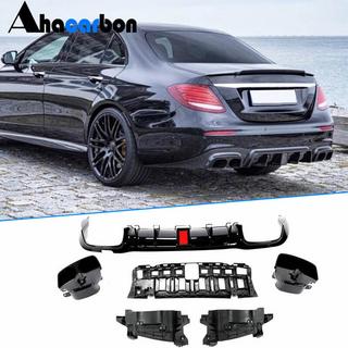 Dyfuzor tylnego zderzaka z końcówkami V1 (do AMG/AMG-Line 2016-2019, Carbon) zdjęcia 1