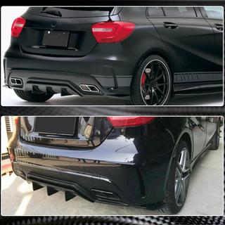Nakładki Flap na tylny zderzak (do AMG-Line / A45 AMG HB, Carbon) zdjęcia 3