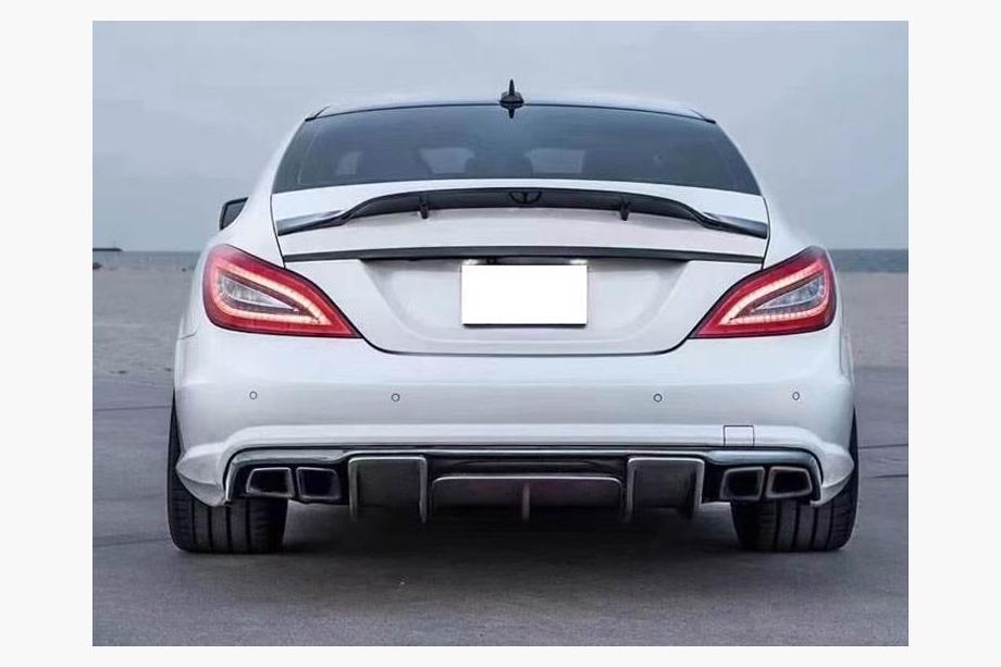 Mercedes CLS C218 2011-2018 Dyfuzor tylnego zderzaka do AMG-Line/CLS63 AMG 2011-2014, Carbon Zdjęcia 2