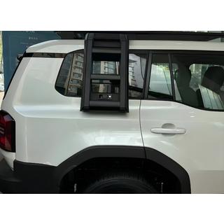 Drabinka boczna Toyota Land Cruiser Prado 250 2023- zdjęcia 2