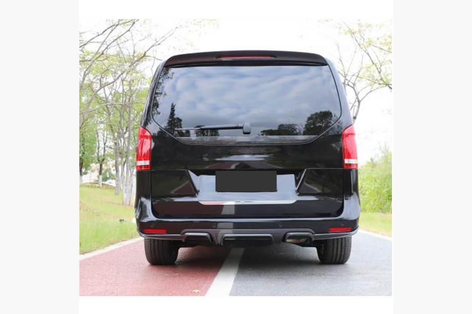 Mercedes Vito/V-class W447 2014- Dyfuzor Tylnego Zderzaka V3 (do V-Class 2014-2019, Carbon) Zdjęcia 3