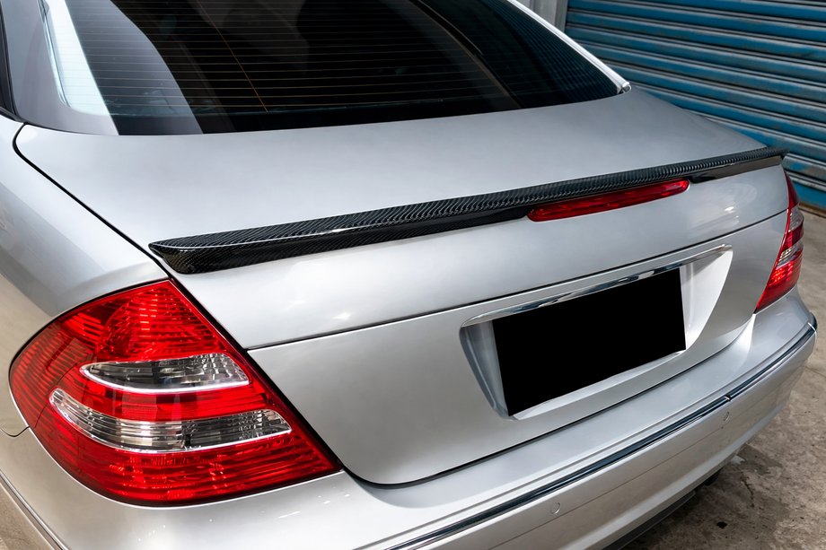 Mercedes E-сlass W211 2002-2009 Spojler (Carbon) Image