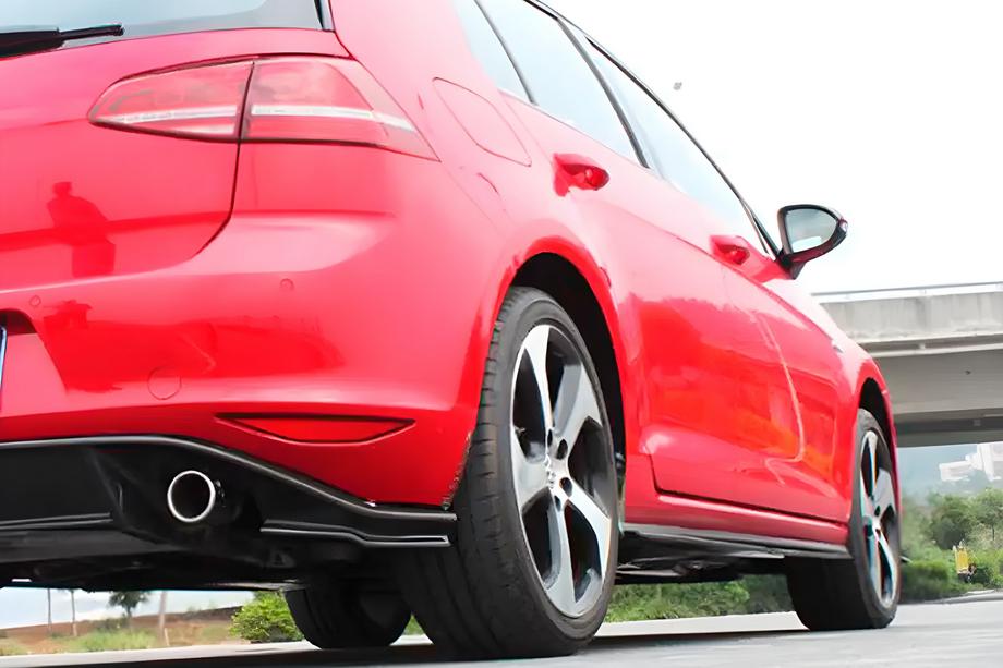 Volkswagen Golf 7/E-Golf 2012-2020 Progi Boczne (do GTI HB 2012-2017, Carbon) Zdjęcia 2