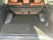 Toyota Land Cruiser 200 2007-2021 Dywanik bagażnika tekstylny Classic V-1 (5 miejsc, czarny) zdjęcia 1