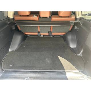 Dywanik bagażnika tekstylny Classic V-1 (5 miejsc, czarny) Toyota Land Cruiser 200 2007-2021 zdjęcia 1