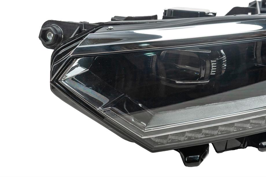 Volkswagen Passat B8 2015-2023 Przednie reflektory Full LED (do EU, 2015-2019, 2 szt.) Zdjęcia 5