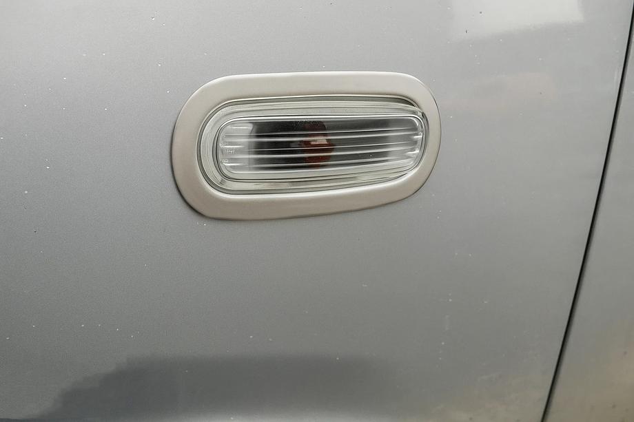 Skoda Citigo 2011-2020 Chromowana nakładka na kierunkowskaz boczny (2 szt, stal nierdzewna) Image
