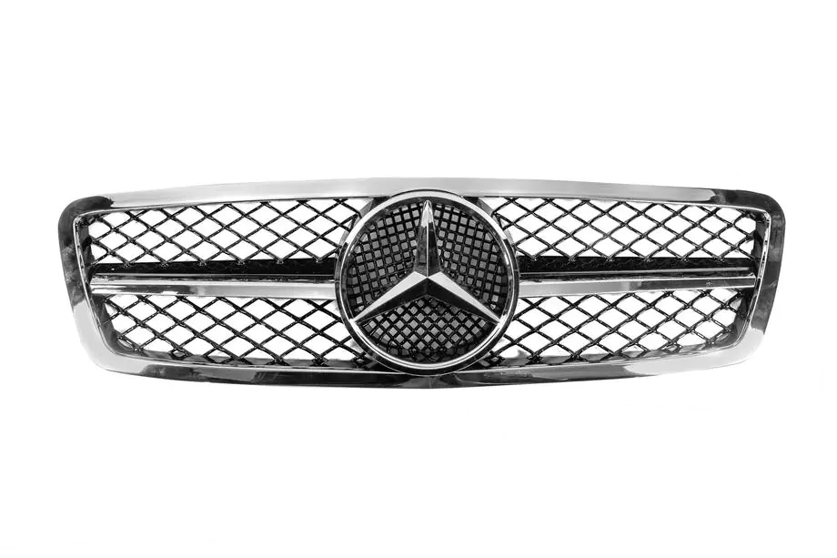 Mercedes C-class W203 2000-2007 Przedni Grill AMG Zdjęcia 4