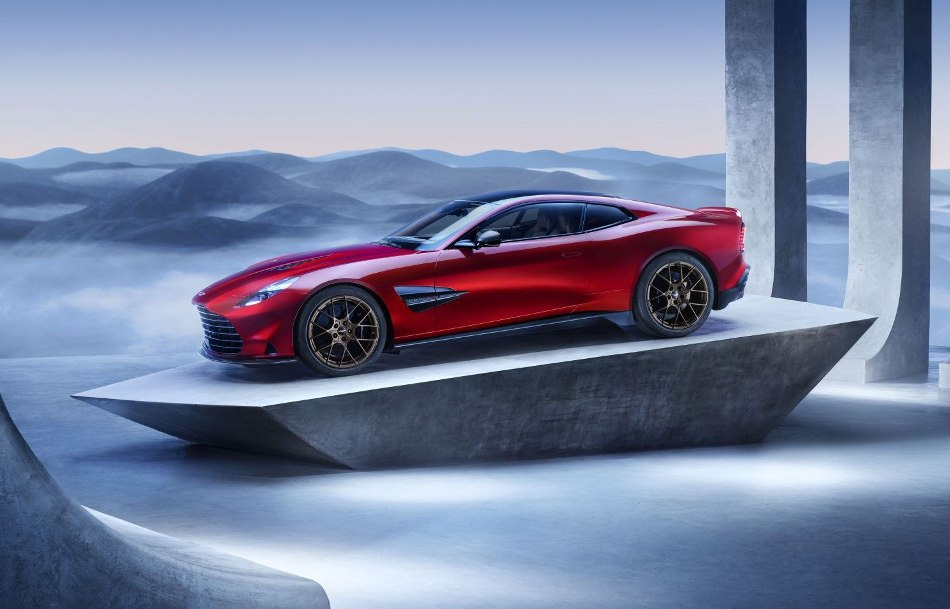 Aston Martin Vanquish III: uosobienie brytyjskiego luksusu i stylu