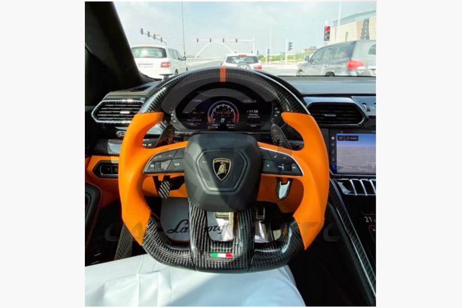 Lamborghini Urus 2018- Kierownica (Carbon) Image