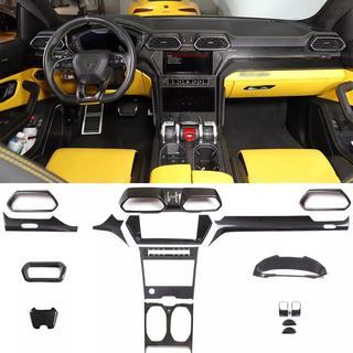 Wstawki karbonowe do wnętrza Lamborghini Urus 2018-