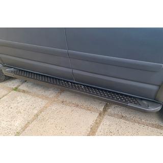 Progi boczne typ X5 czarne (2 szt., aluminium) Volkswagen T5 Multivan 2003–2010 zdjęcia 3