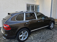 Porsche Cayenne 2003–2010 Relingi dachowe Skyport (srebrne) zdjęcia 12