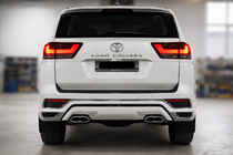 Toyota Land Cruiser 300 2021- Nakładka na Tylny Zderzak VXR zdjęcia 1