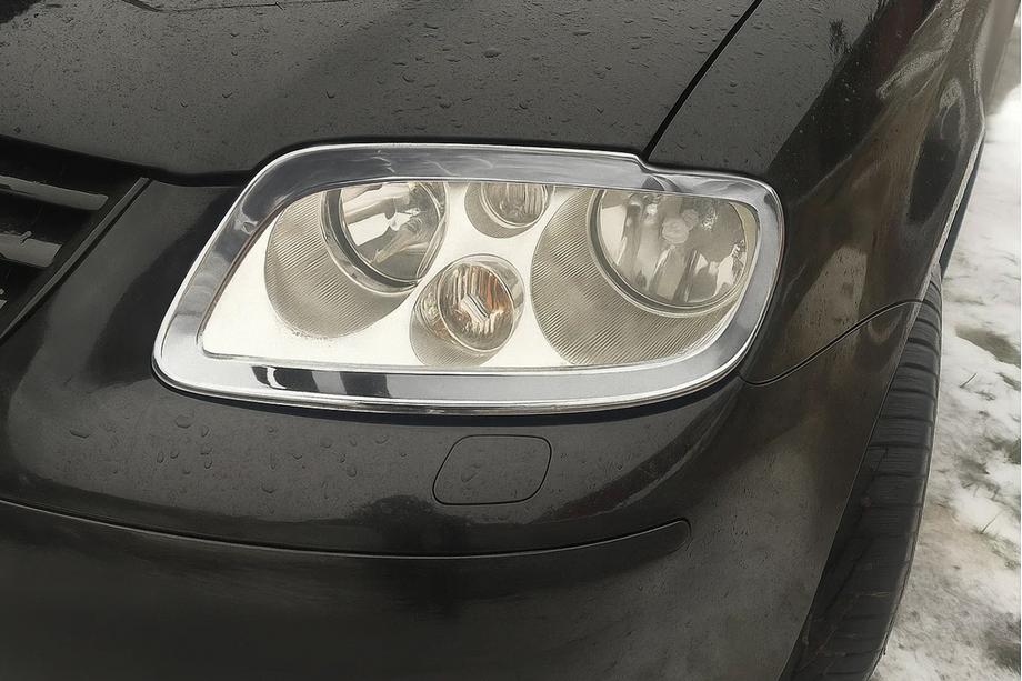 Volkswagen Caddy 2004-2010 Nakładki na Reflektory (2 szt, Stal Nierdzewna) Image