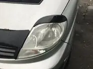 Renault Trafic 2001–2015 Brewki na Reflektory Fly-Style Czarny Połysk zdjęcia 2