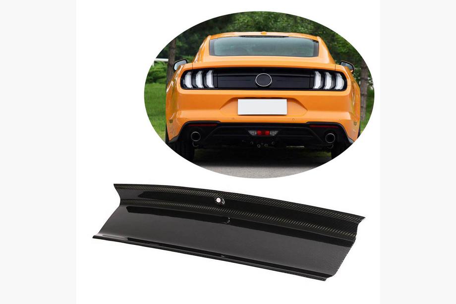 Ford Mustang 2015-2023 Nakladka na klape bagaznika (Carbon) Zdjęcia 1
