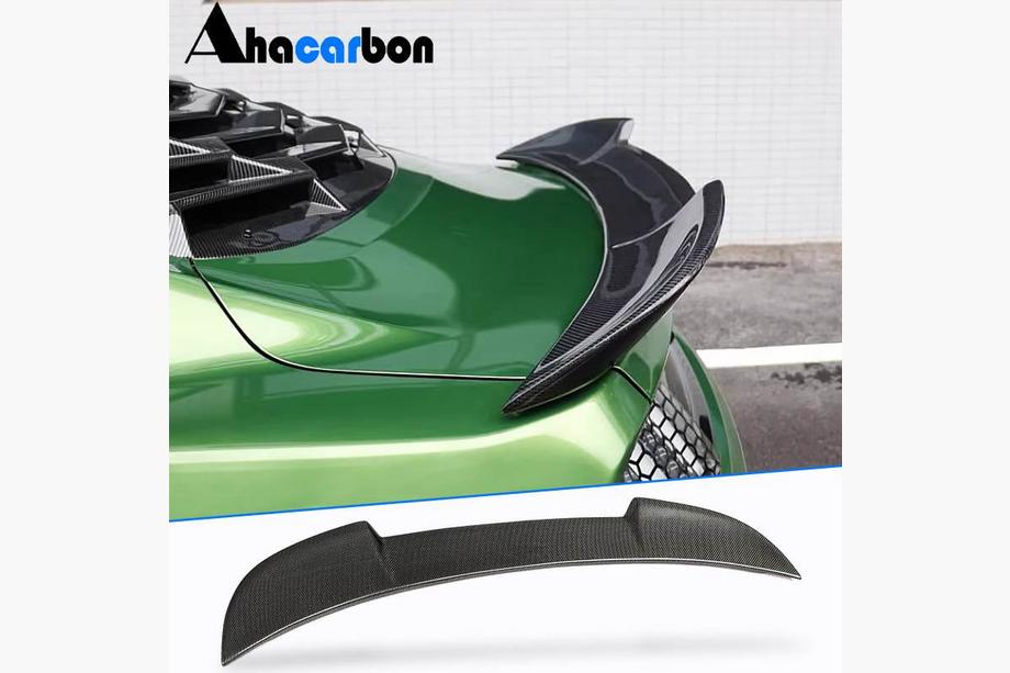 Ford Mustang 2015-2023 Spoiler V7 (Carbon) Image