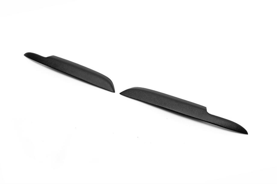 Volkswagen Caddy 2004-2010 Brewki na reflektory (czarne) Zdjęcia 14