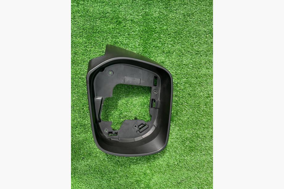 Toyota Land Cruiser 200 2007-2021 Obudowa lusterka (Do 2012-2016, 1 szt) Image