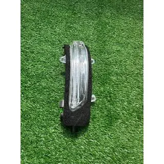Kierunkowskaz w lusterku (Do 2012-2016, 1 szt) Toyota Land Cruiser 200 2007-2021 zdjęcia 2