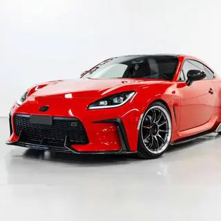 Nakładka na przedni zderzak Lip V2 (2021-2023, Carbon) zdjęcia 2