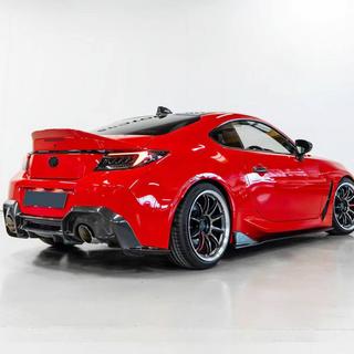 Dyfuzor Tylnego Zderzaka V3 (2021-2023, Carbon) zdjęcia 3